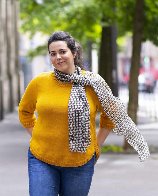 Pull à col rond/Round-Neck Sweater
