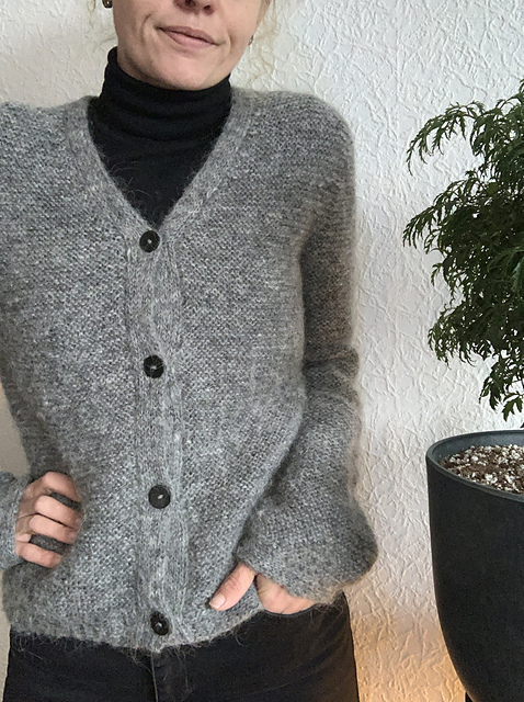 Ellen Cardigan