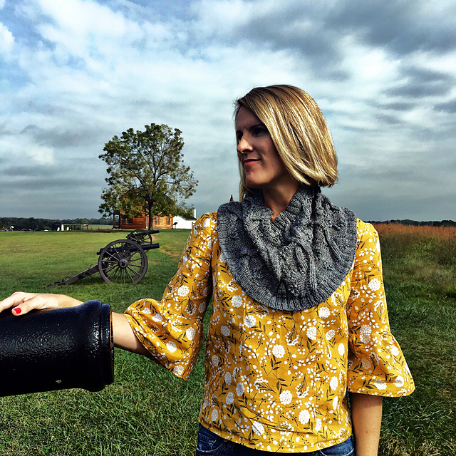Williamsburg Cowl