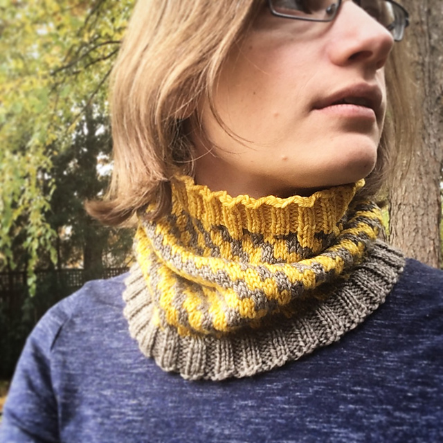 Garden Yarn Spiral Cowl