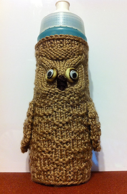 Cabled Owl Water Bottle Cozy