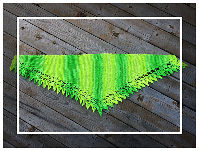 Rhaegal Shawl