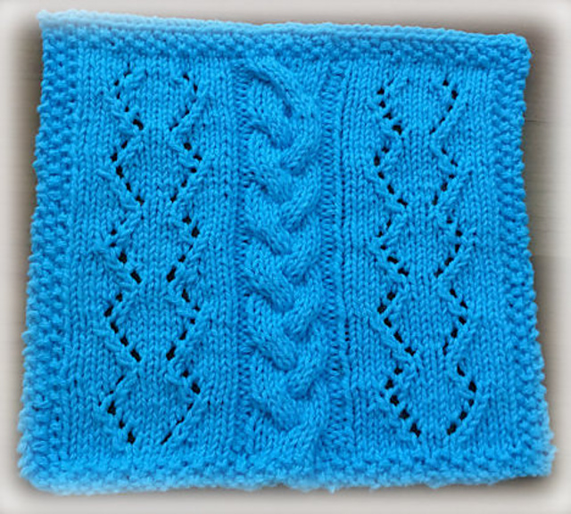 Braids & Lace Washcloth
