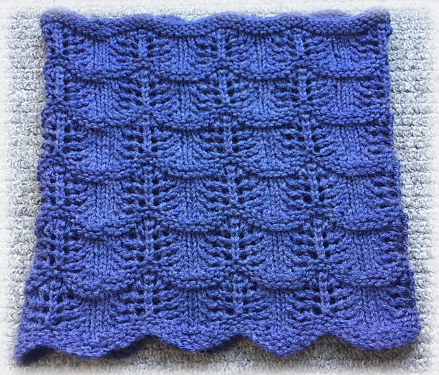 Waves Of Lace Cowl