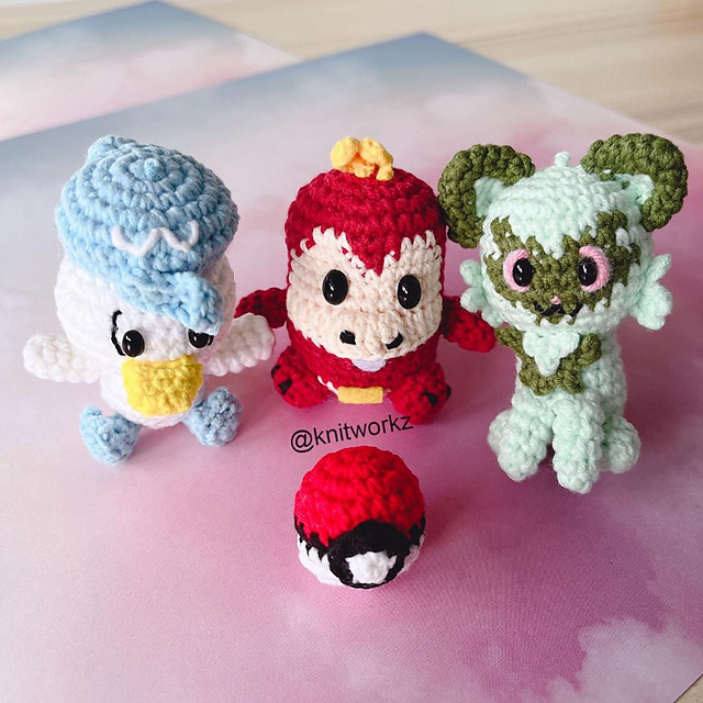 Fuecoco, Quaxly & Sprigatito Keychain
