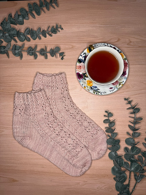 Second-Hand Sweater Weather Socks