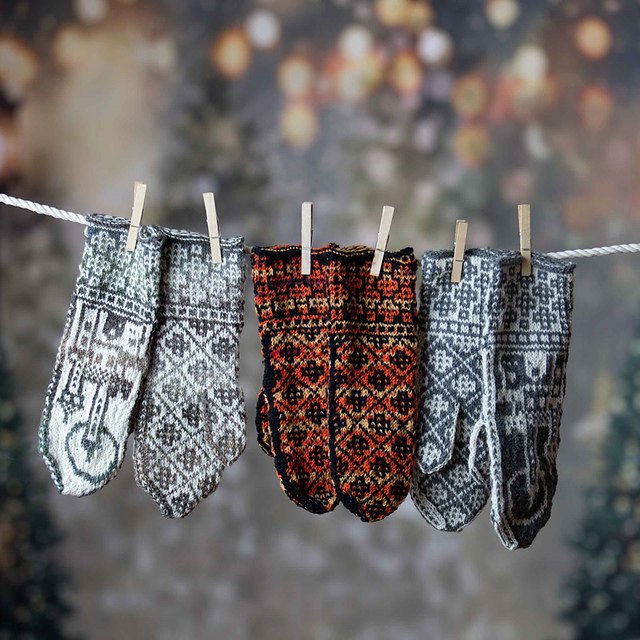 Castle Mittens