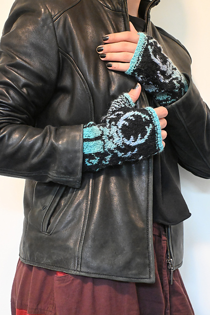 Stag Beetle Fingerless Gloves