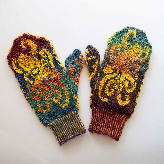 Kraken Octopus Mittens