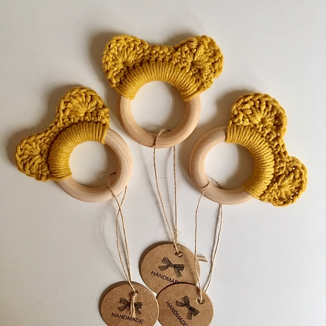 Little bear teether