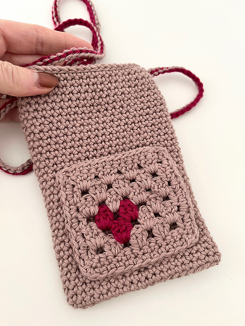 Amore Phonebag