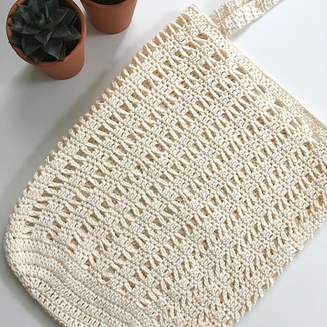 Through the Grapevine market bag