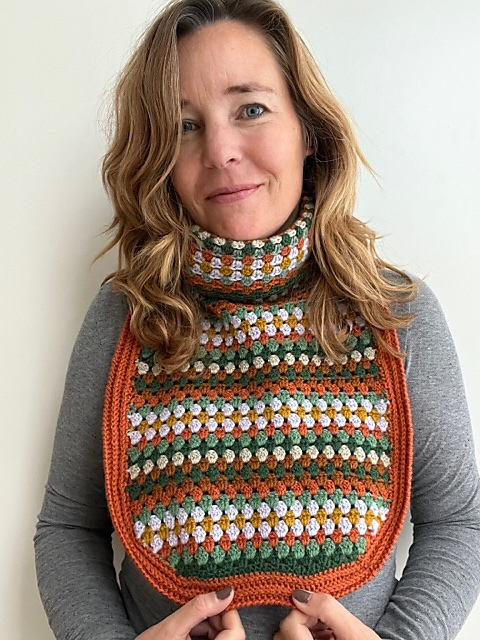 Maisie cowl