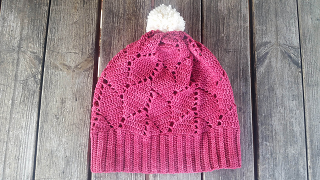Lacy Leaves Hat