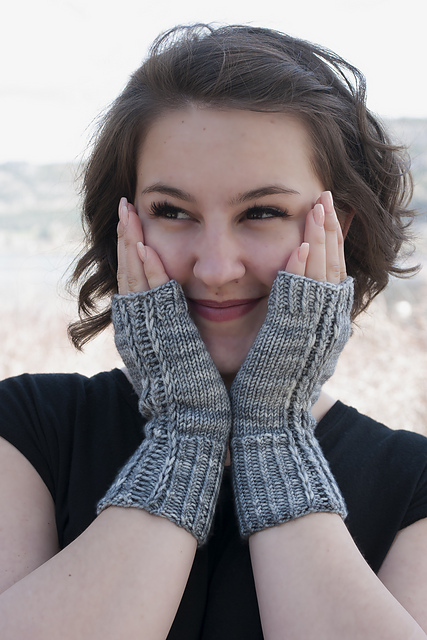 Traders Cove Mitts