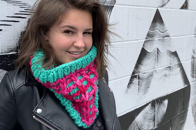 Bellevue Cowl