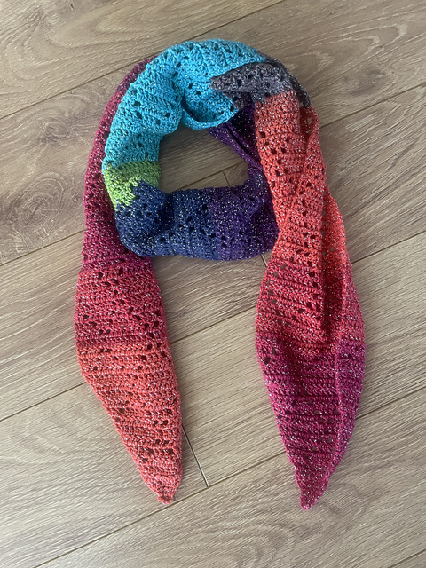 Diamond Gems One Cake Scarf
