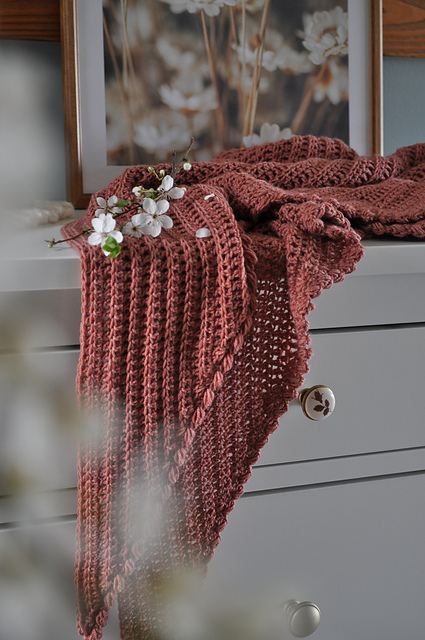 Perla Shawl
