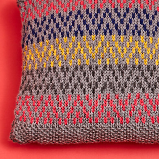 Knitted Zigzag Cushion