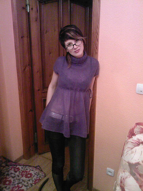 27 Blauer Pulli