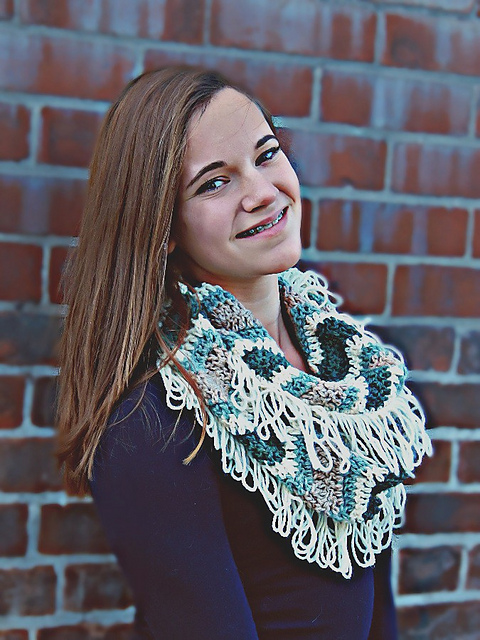 Au Natural Infinity Scarf
