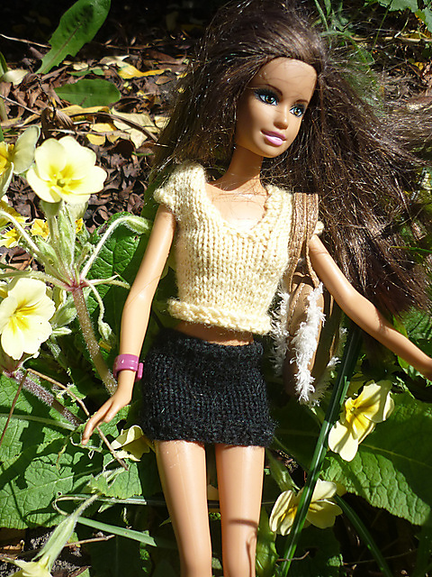 #0029 White Top & Grey Skirt