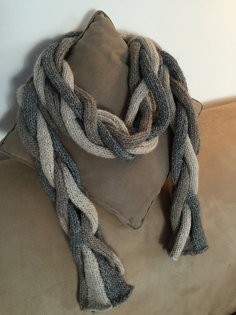 Mawson Plaited Scarf