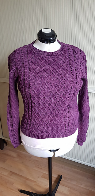 # 02 Zopfpullover