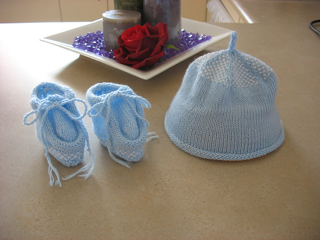 Cross Stitch Bootees & Hat