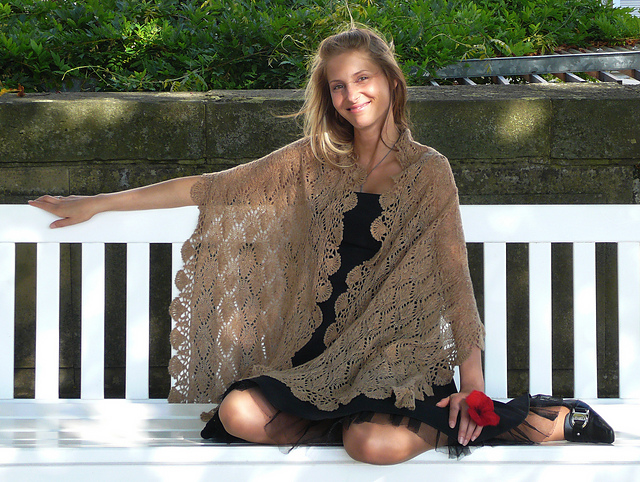 MARIE Lace Stole