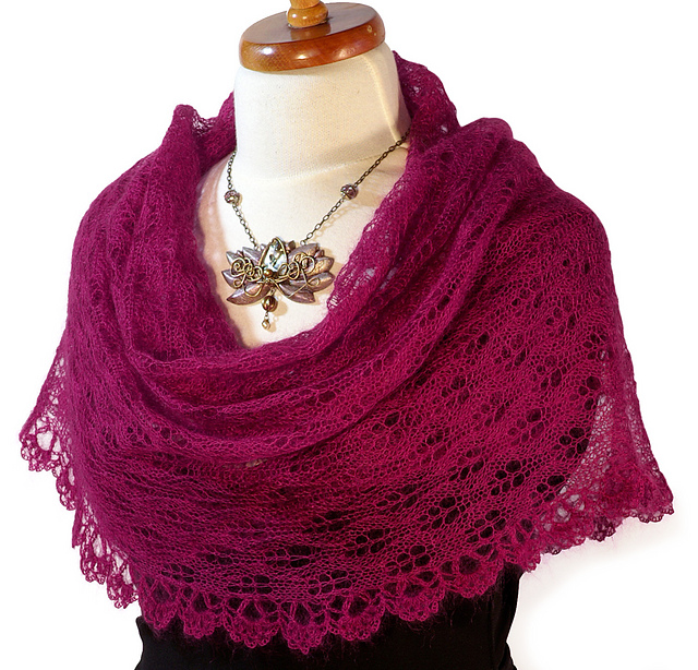 SINA Loop Lace Shawl
