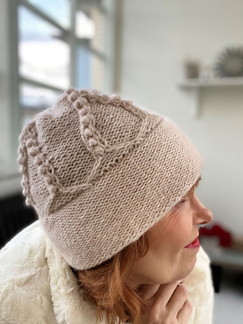 Bobble beanie