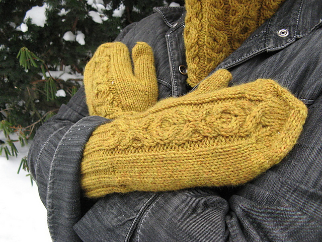 Ma Chérie Mittens