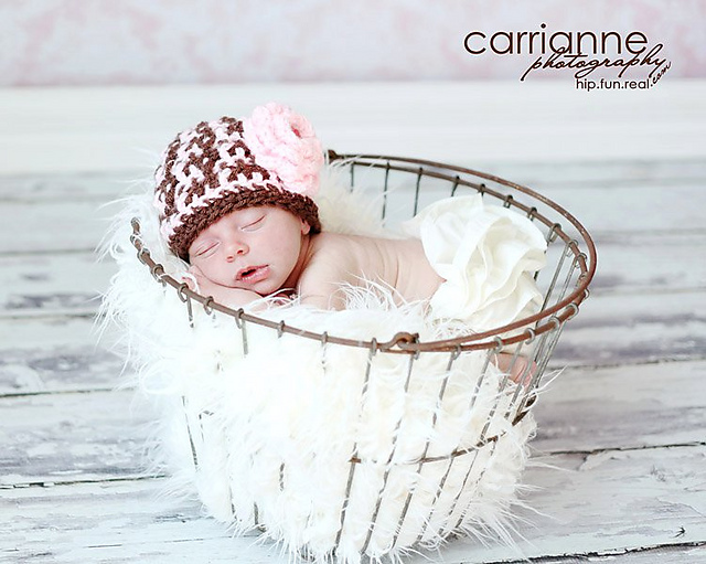 Lilly Hat