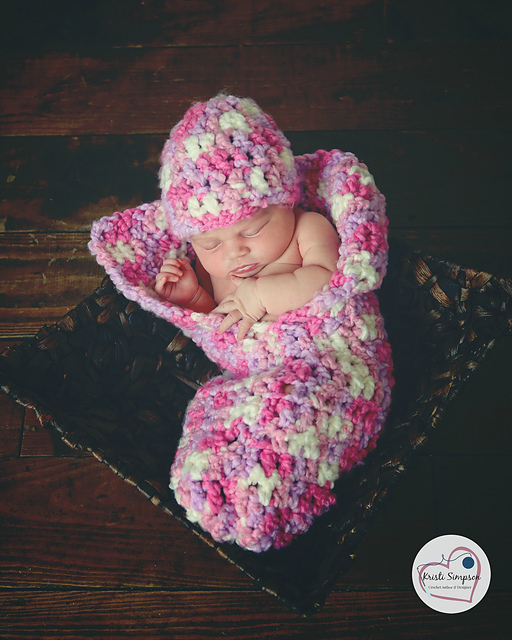 Cuddle Me Cocoon Set