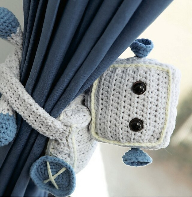Robot Curtain Tie Back