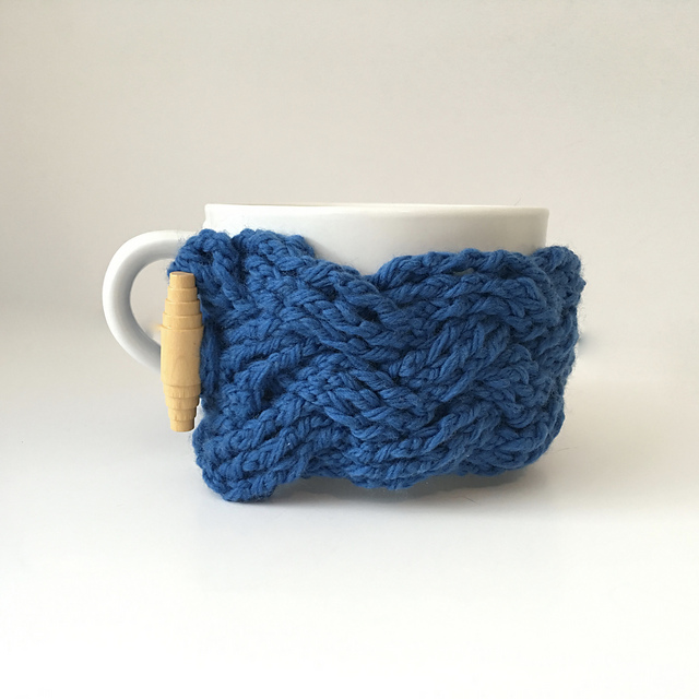 Triple Cable Coffee Cup Cozy