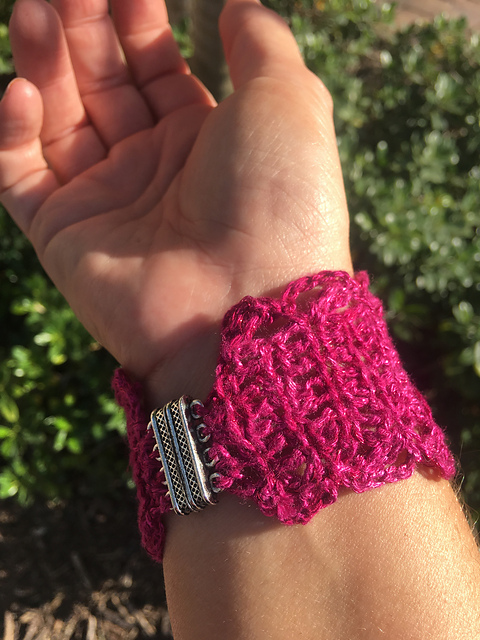 Tunisian Yarn and Wire Bracelet