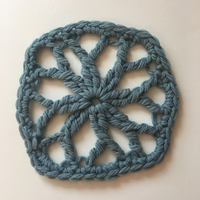X-Stitch Mini Medallion