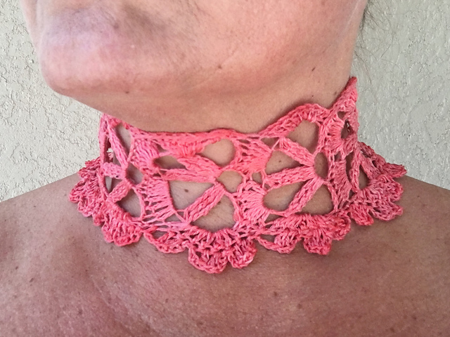 Be So Fine Lace Choker