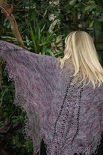 Suri Elegance Cape