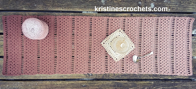 Ravelry: Rustic Table Runner pattern by Kristines Crochets