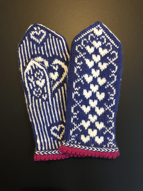 My Heartbeat mittens (vettlingar)