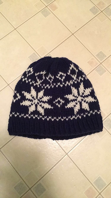 Classic Snowflake Hat