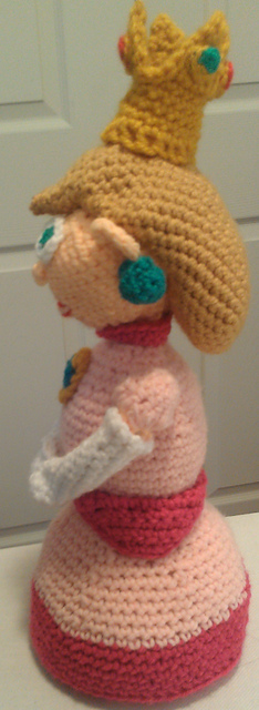 Princess Peach Plushie