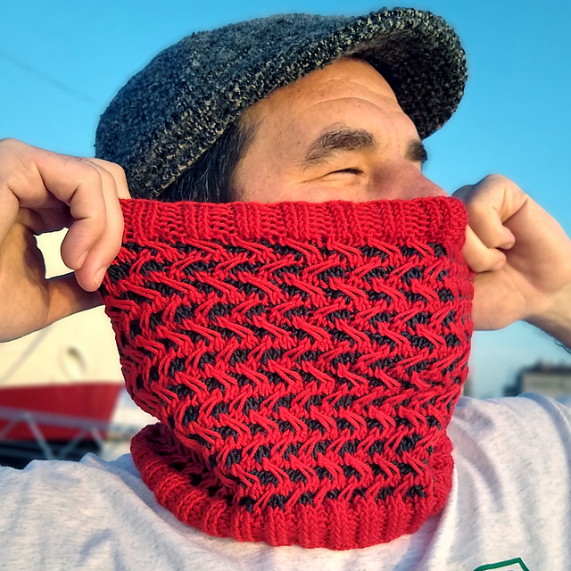 Cowl IIII Season In Red