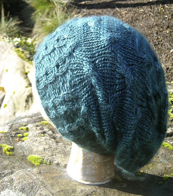 Vrida Cabled Slouch Hat