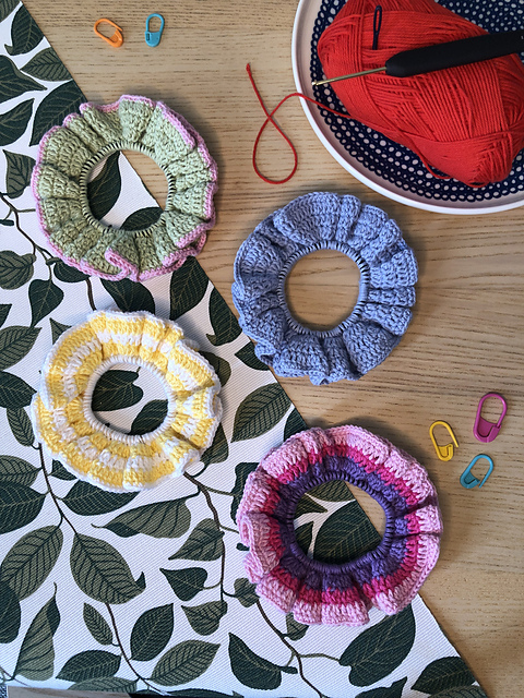 Ruffle Scrunchie
