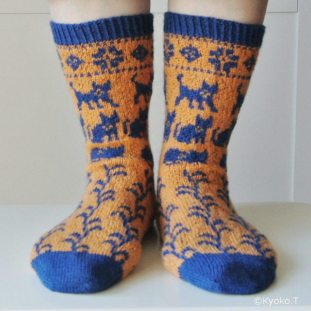 Nekokarakusa Socks