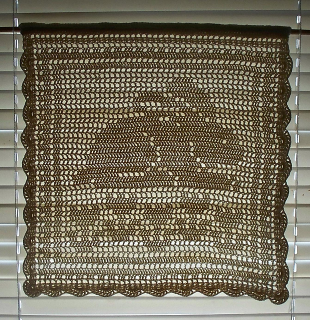 Bunny-in-the-Tulips Block